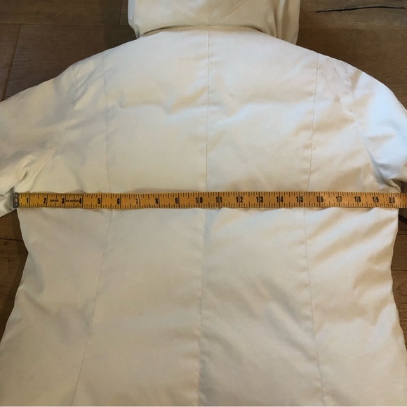 white real down puffer coat Laura Biagiotti Made in Italy size 12kids/XSP - Picture 14 of 15